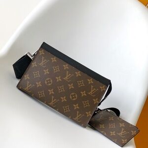 Louis Vuitton Brown Monogram Bag with Black Strap